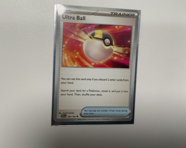 Ultra Ball Pokémon card