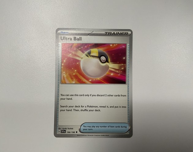 Ultra Ball Pokémon card